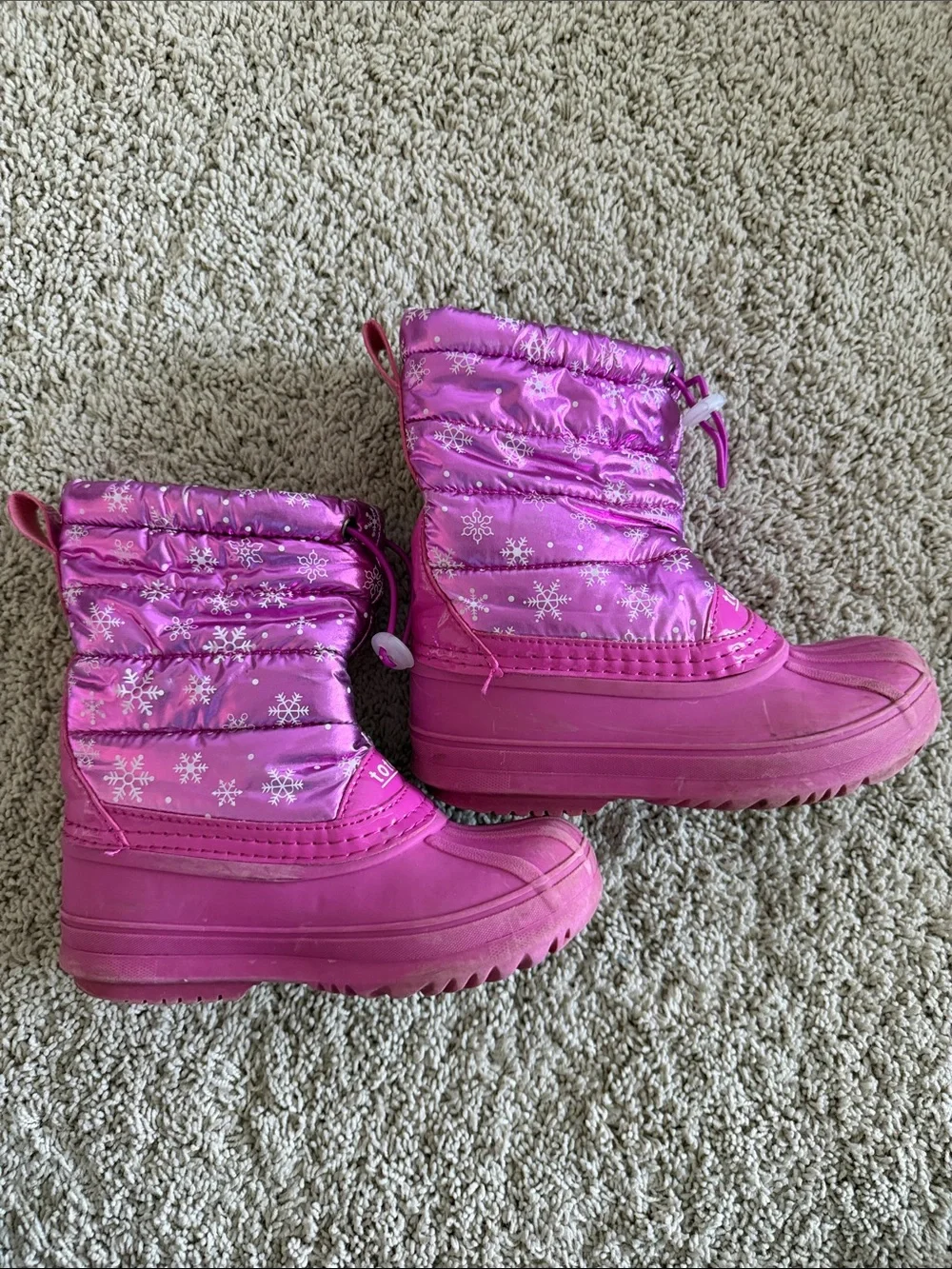 totes girls toddler size 12 Pink Snow Boots with Silver Snowflake Accents